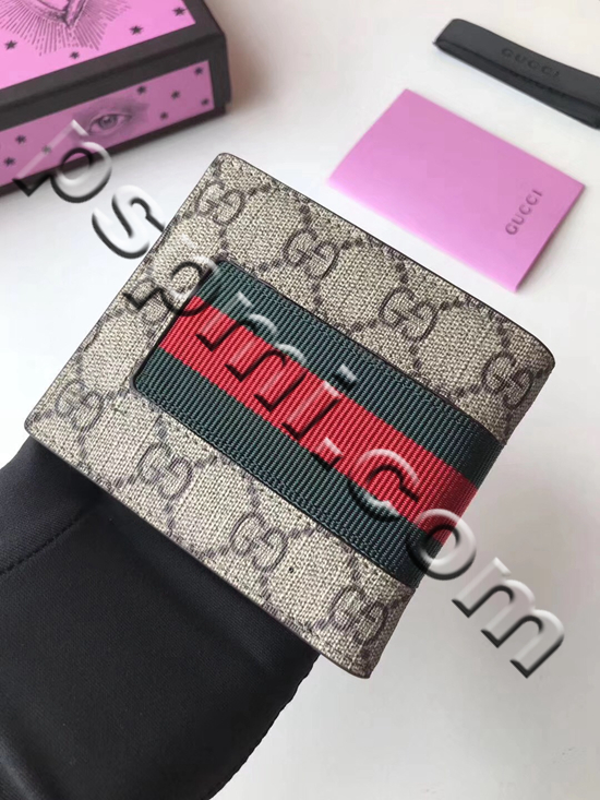 グッチ財布 レプリカ背面デザイン